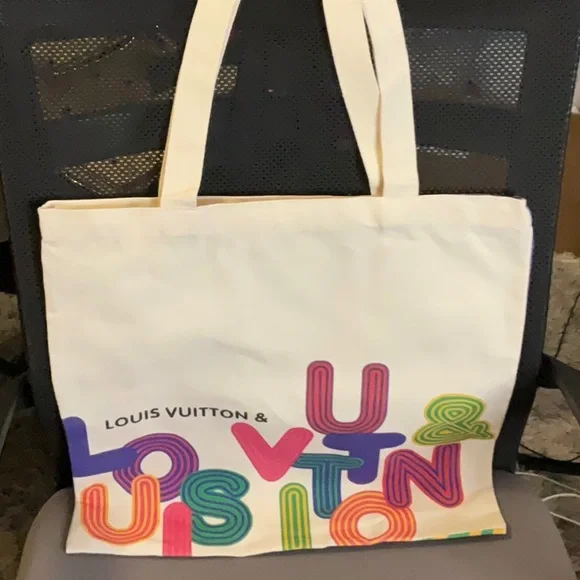 NWOT still in plastic LV tote - Picture 2 of 2